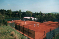 Tennisplaetze